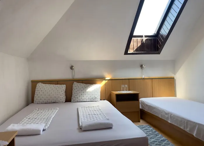 Pestujhely Panzio-etterem 3*