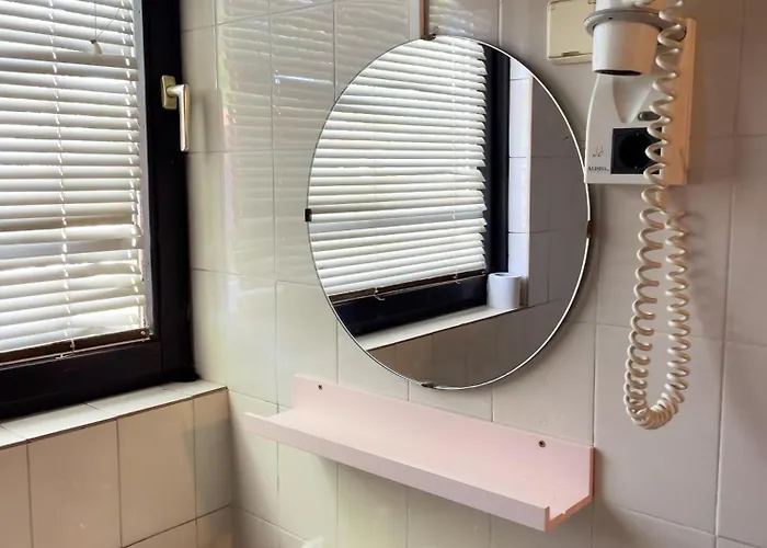 Pestujhely Panzio-etterem Pensiune Budapesta