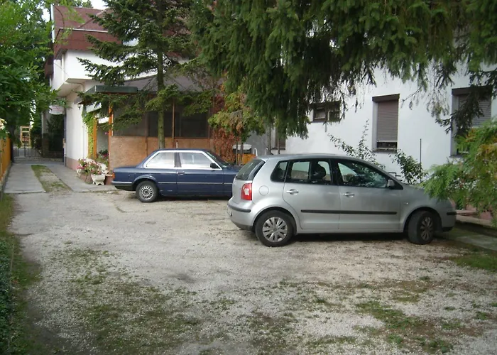 Pestujhely Panzio-etterem بودابست